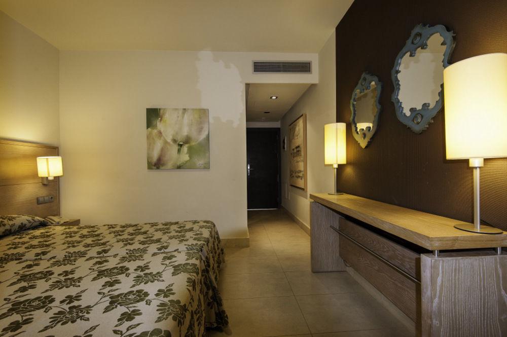 אל מדאנו Kn Hotel Arenas Del Mar Adults Only מראה חיצוני תמונה